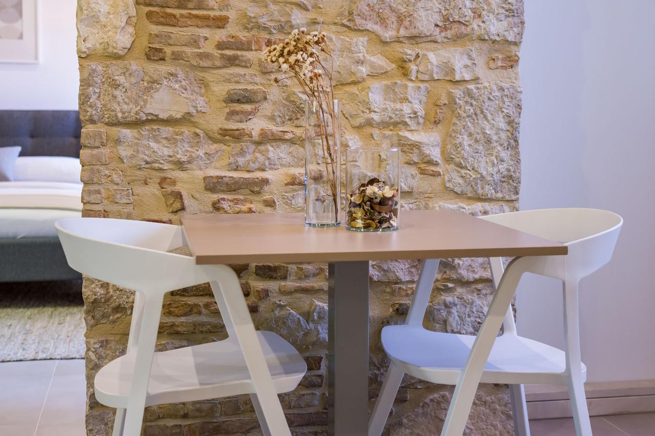 Kostela Luxury Suite By Belmont Realty Zara Esterno foto